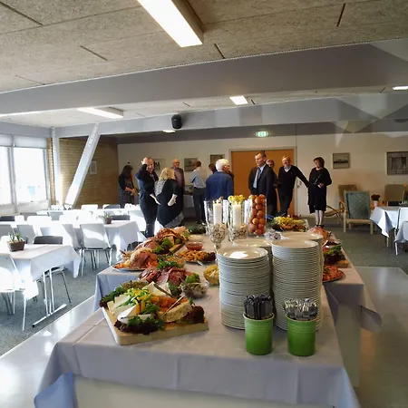 Ostello Spektrum & *